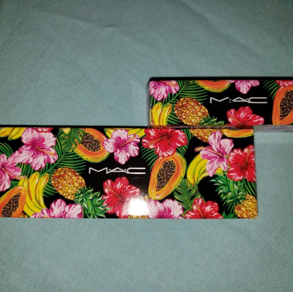 MAC Tutti Frutti lipstick and eye shadow palette